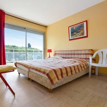 Appartement Spacieux Avec Vue Mer Proche Du Centre Apartment
